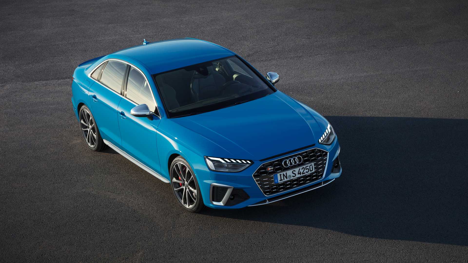 2020 Audi S4 TDI (Color: Turbo Blue) Front Three-Quarter Wallpapers (2)