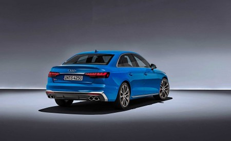 2020 Audi S4 TDI (Color: Turbo Blue) Rear Three-Quarter Wallpapers 450x275 (4)