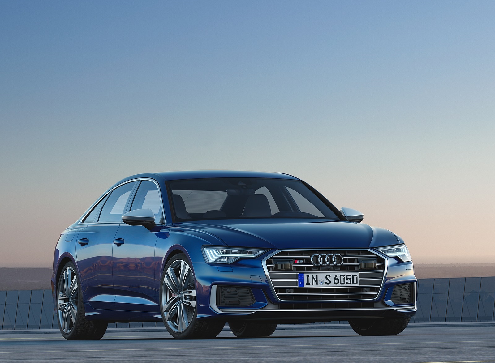 2020 Audi S6 Sedan TDI (Color: Navarra Blue) Front Three-Quarter Wallpapers #25 of 68