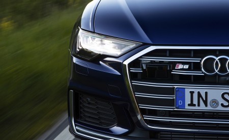 2020 Audi S6 Sedan TDI (Color: Navarra Blue) Headlight Wallpapers 450x275 (38)