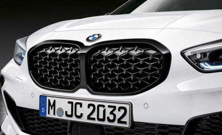 2020 BMW 1-Series M Performance Parts Grill Wallpapers 450x275 (8)