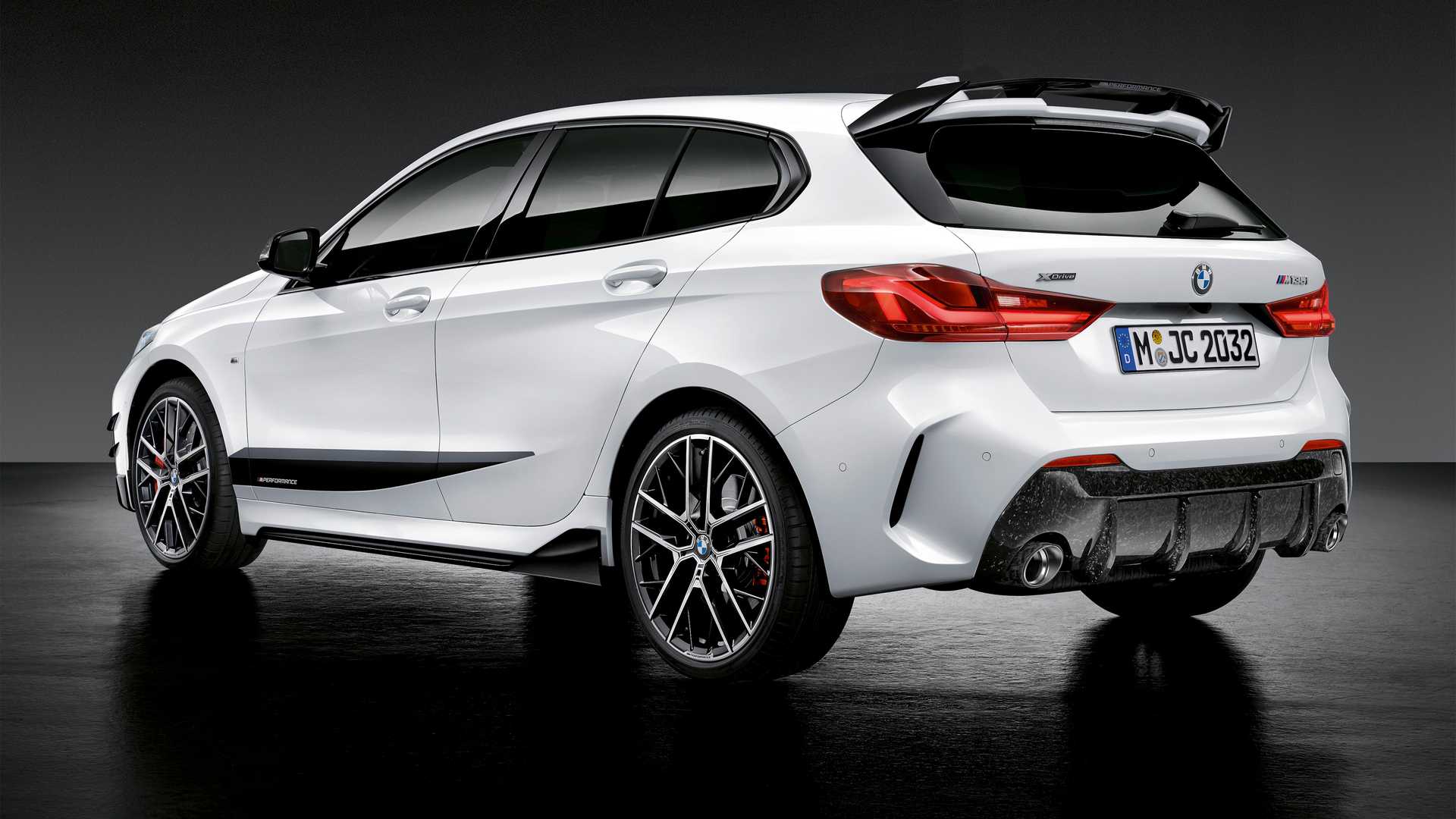 2020 BMW 1-Series M Performance Parts Rear Three-Quarter Wallpapers #3 of 17