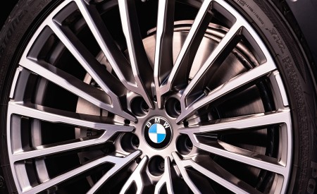 2020 BMW 7-Series 730Ld (UK-Spec) Wheel Wallpapers 450x275 (57)