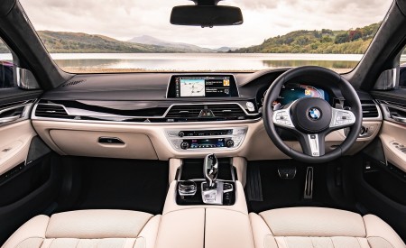 2020 BMW 7-Series 750i M Sport (UK-Spec) Interior Cockpit Wallpapers 450x275 (29)