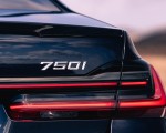 2020 BMW 7-Series 750i M Sport (UK-Spec) Tail Light Wallpapers 150x120 (23)