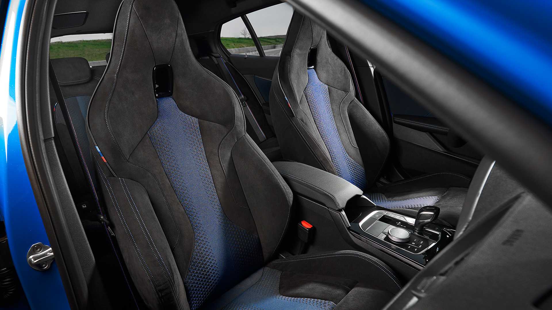 2020 BMW M135i xDrive (Color: Misano Blue Metallic) Interior Cockpit Wallpapers #49 of 55