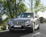 2020 BMW X1 Front Three-Quarter Wallpapers  150x120 (4)