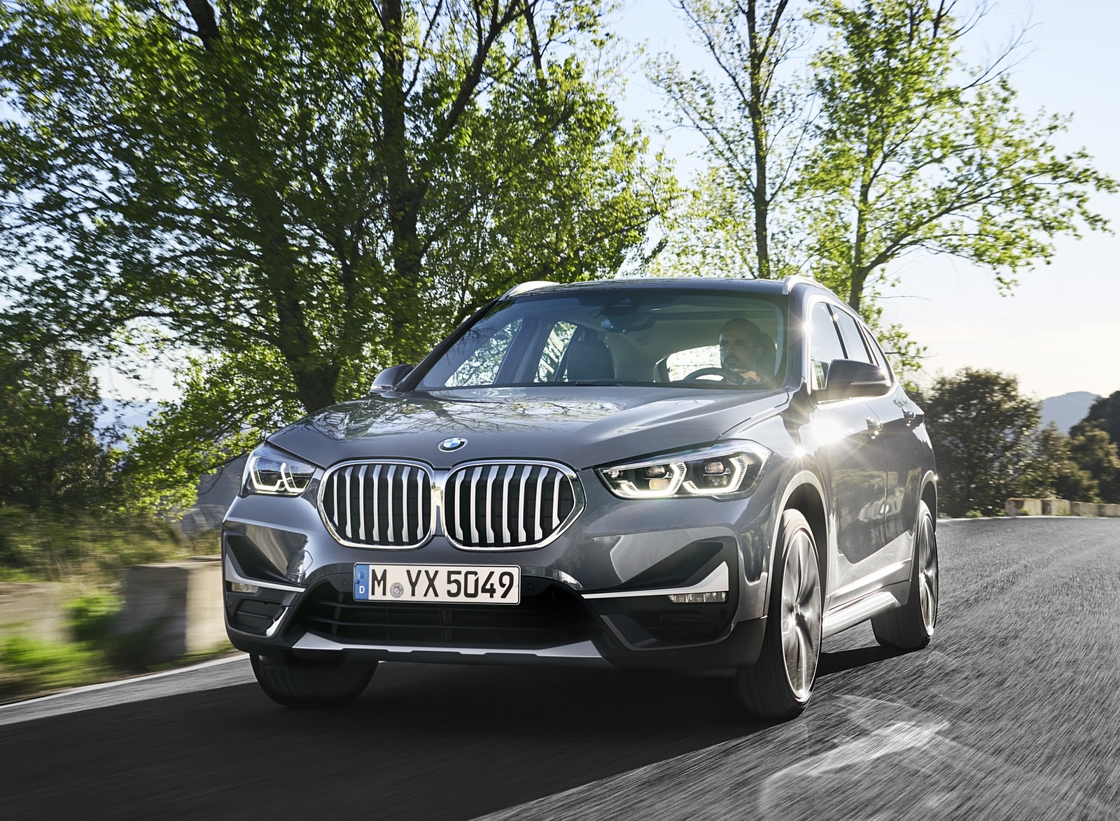 2020 BMW X1 Front Three-Quarter Wallpapers  (4)