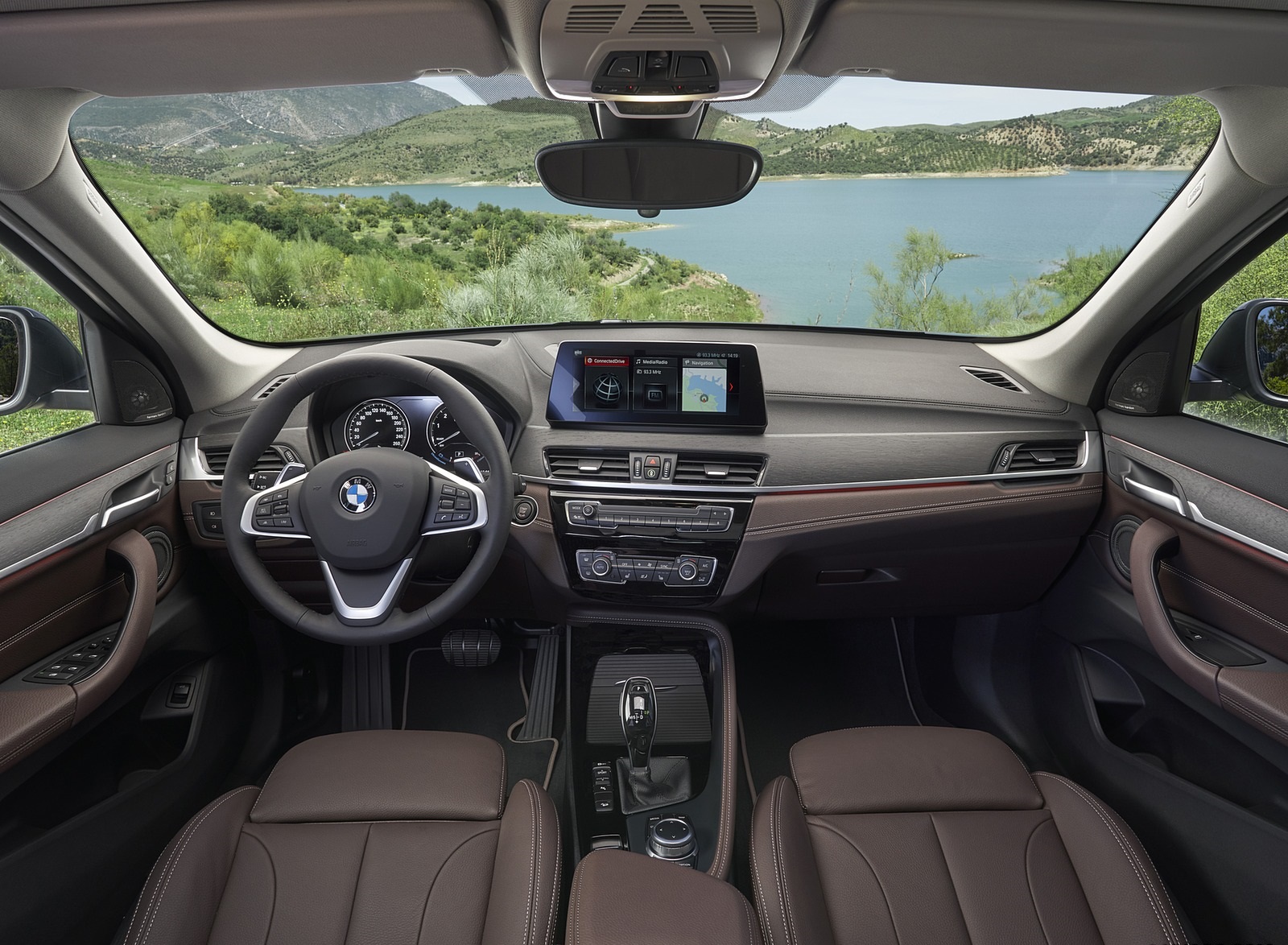 2020 BMW X1 Interior Cockpit Wallpapers  #30 of 36