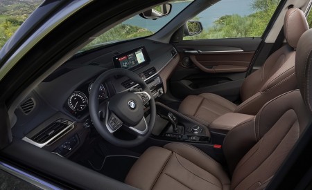 2020 BMW X1 Interior Front Seats Wallpapers 450x275 (32)