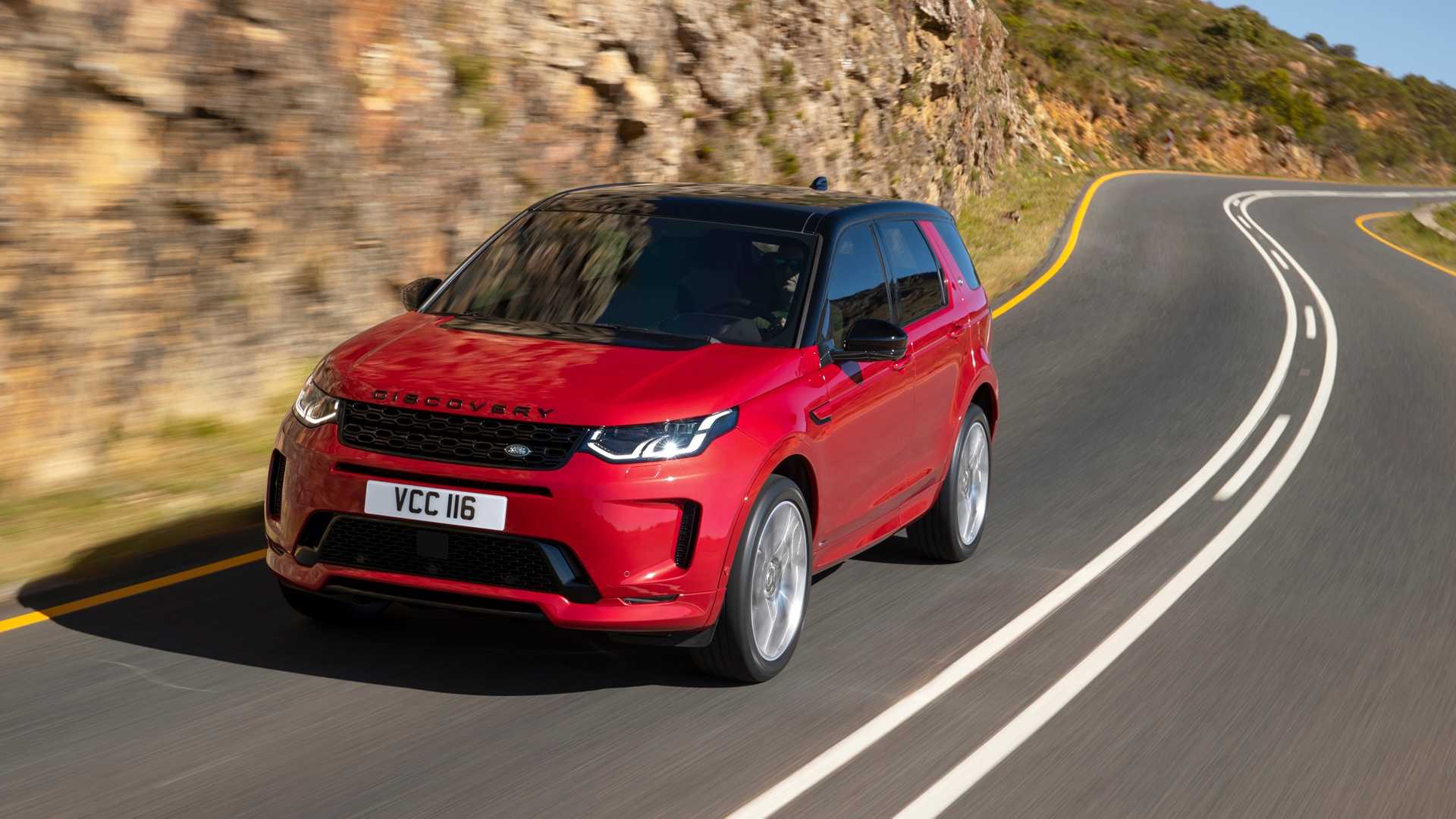 2020 Land Rover Discovery Sport Front Three-Quarter Wallpapers #2 of 88