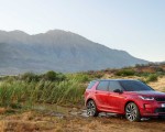 2020 Land Rover Discovery Sport Front Three-Quarter Wallpapers 150x120