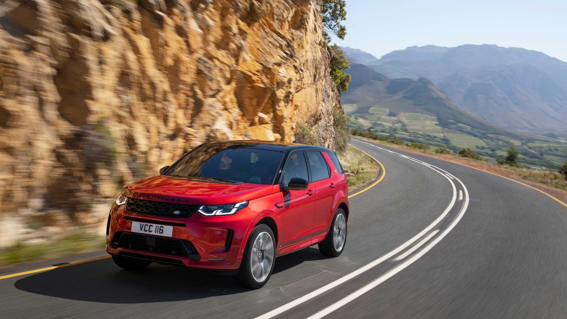 2020 Land Rover Discovery Sport Front Three-Quarter Wallpapers (5)