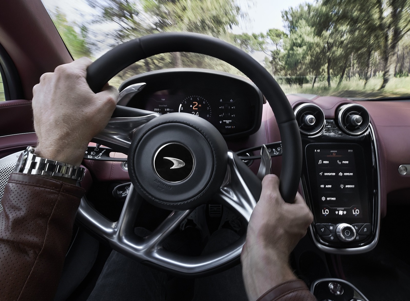 2020 McLaren GT (Color: Burnished Copper) Interior Steering Wheel Wallpapers #66 of 117