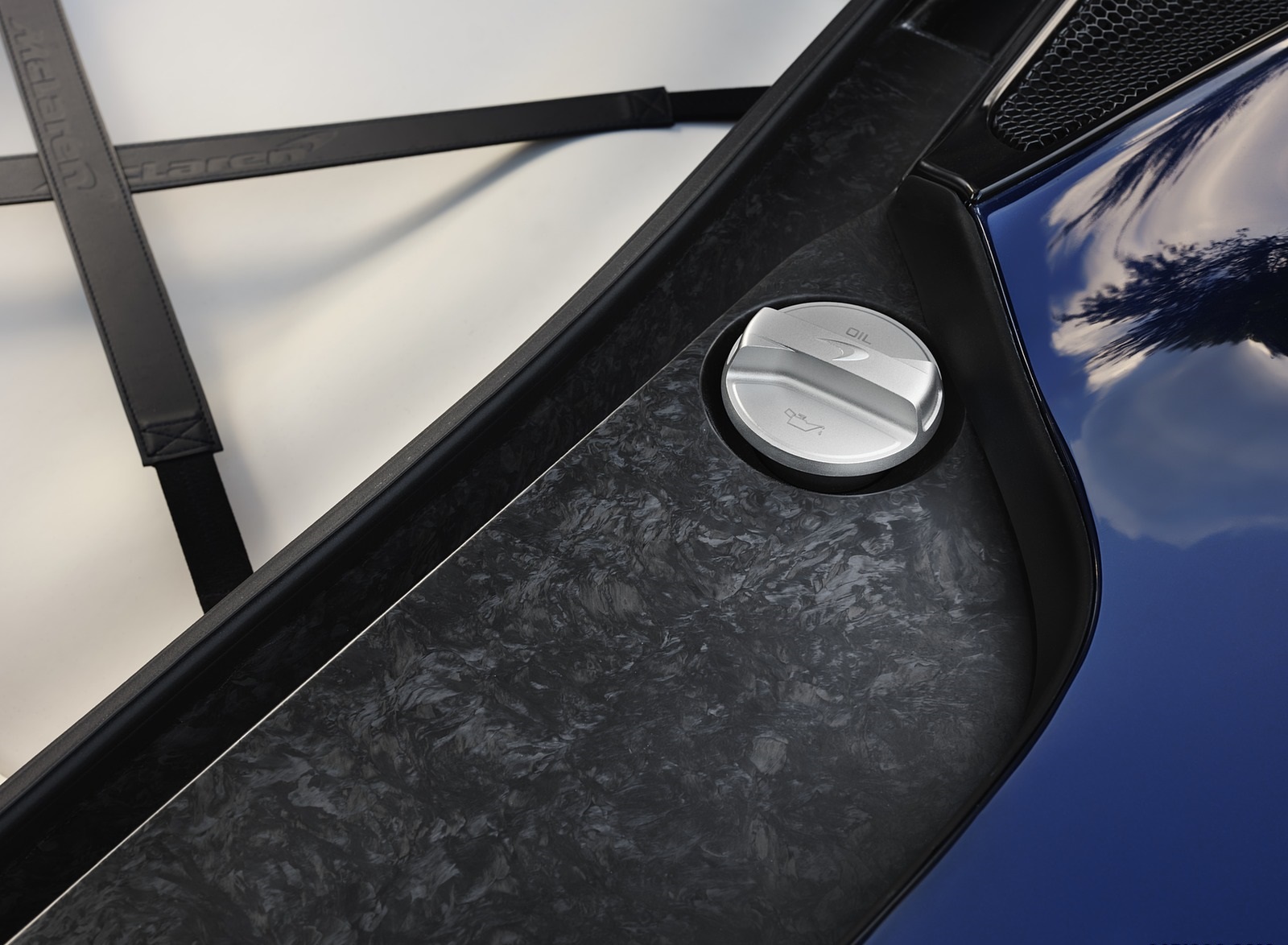 2020 McLaren GT (Color: Namaka Blue) Detail Wallpapers #26 of 117