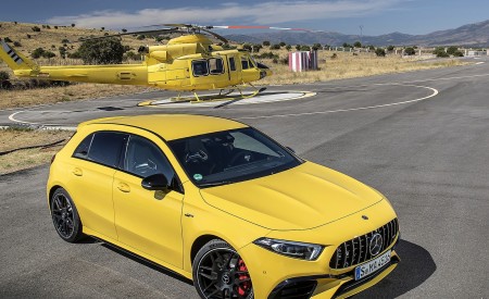 2020 Mercedes-AMG A 45 S 4MATIC+ (Color: Sun Yellow) Front Three-Quarter Wallpapers 450x275 (29)