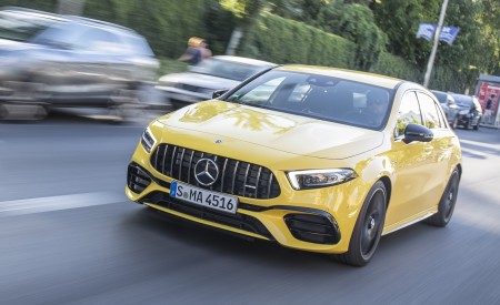2020 Mercedes-AMG A 45 S 4MATIC+ (Color: Sun Yellow) Front Three-Quarter Wallpapers 450x275 (23)