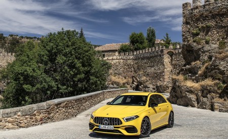 2020 Mercedes-AMG A 45 S 4MATIC+ (Color: Sun Yellow) Front Three-Quarter Wallpapers 450x275 (33)