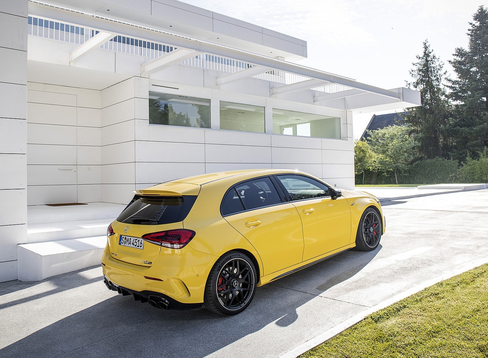 2020 Mercedes-AMG A 45 S 4MATIC+ (Color: Sun Yellow) Rear Three-Quarter Wallpapers #19 of 88
