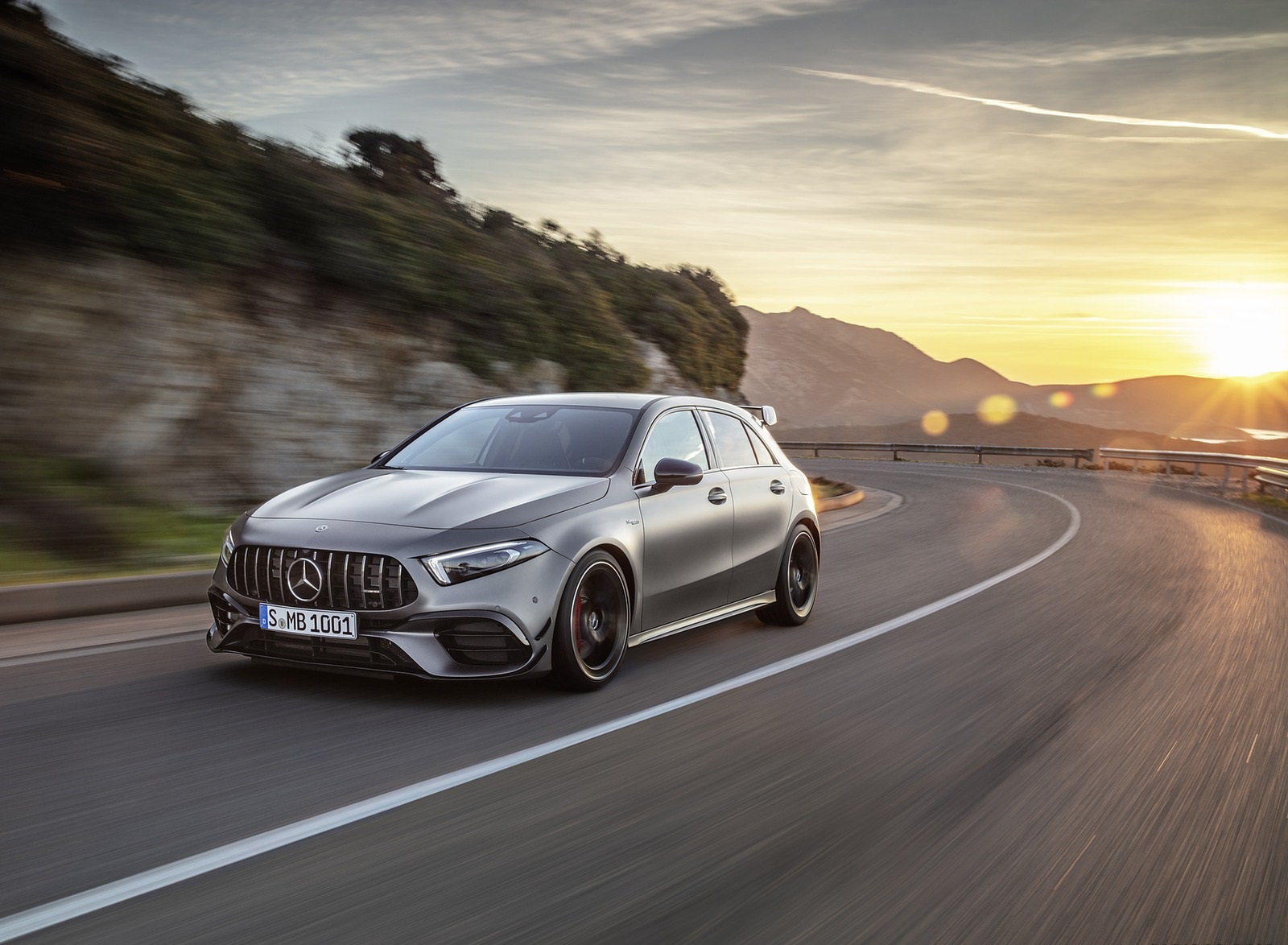2020 Mercedes-AMG A 45 S 4MATIC+ Front Three-Quarter Wallpapers #48 of 88