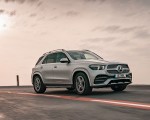 2020 Mercedes-Benz GLE 300d (UK-Spec) Front Three-Quarter Wallpapers 150x120