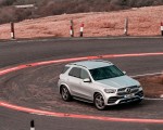 2020 Mercedes-Benz GLE 300d (UK-Spec) Front Three-Quarter Wallpapers 150x120 (14)