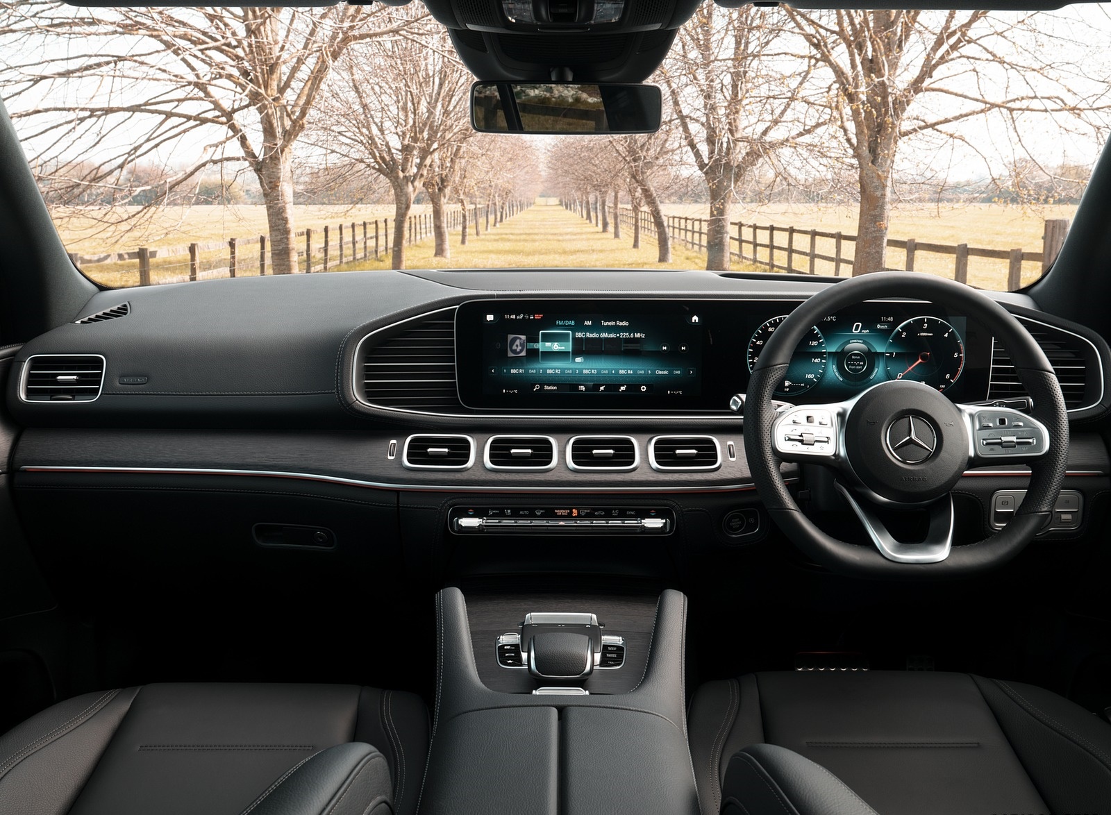 2020 Mercedes-Benz GLE 300d (UK-Spec) Interior Cockpit Wallpapers #46 of 55