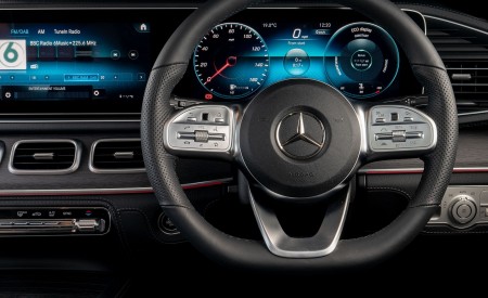 2020 Mercedes-Benz GLE 300d (UK-Spec) Interior Steering Wheel Wallpapers 450x275 (39)