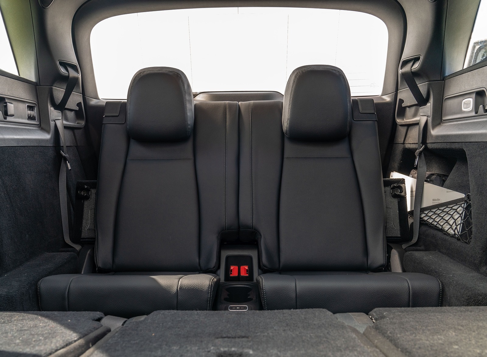 2020 Mercedes-Benz GLE 300d (UK-Spec) Interior Third Row Seats Wallpapers #52 of 55