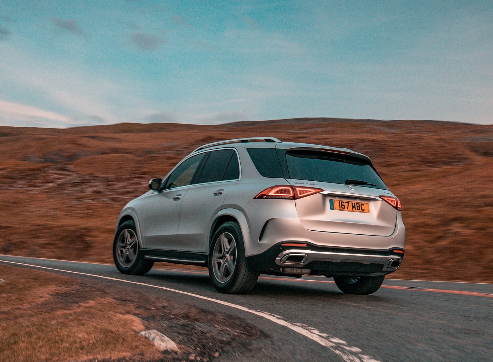 2020 Mercedes-Benz GLE 300d (UK-Spec) Rear Three-Quarter Wallpapers (8)