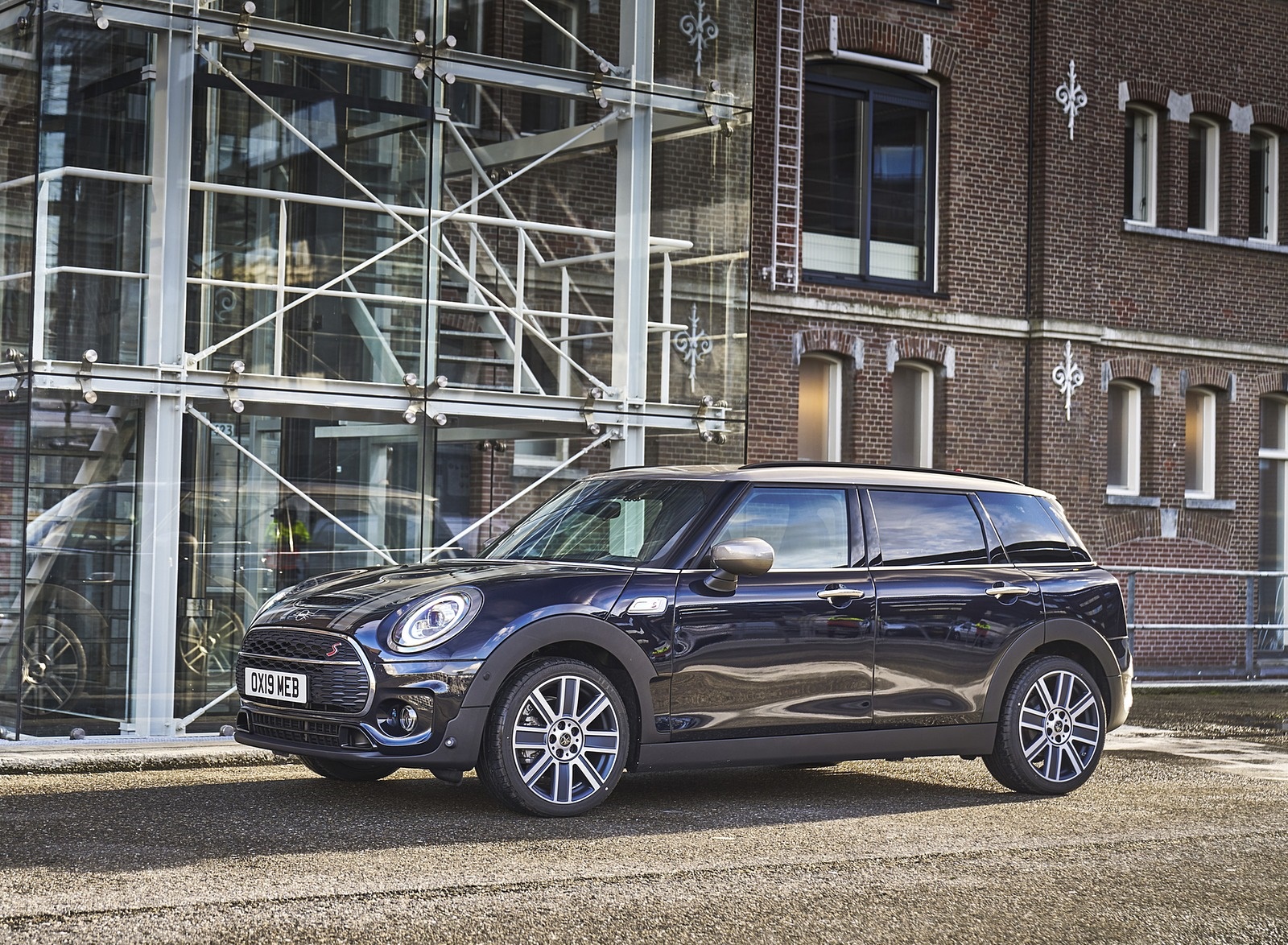 2020 Mini Clubman S Front Three-Quarter Wallpapers #45 of 114