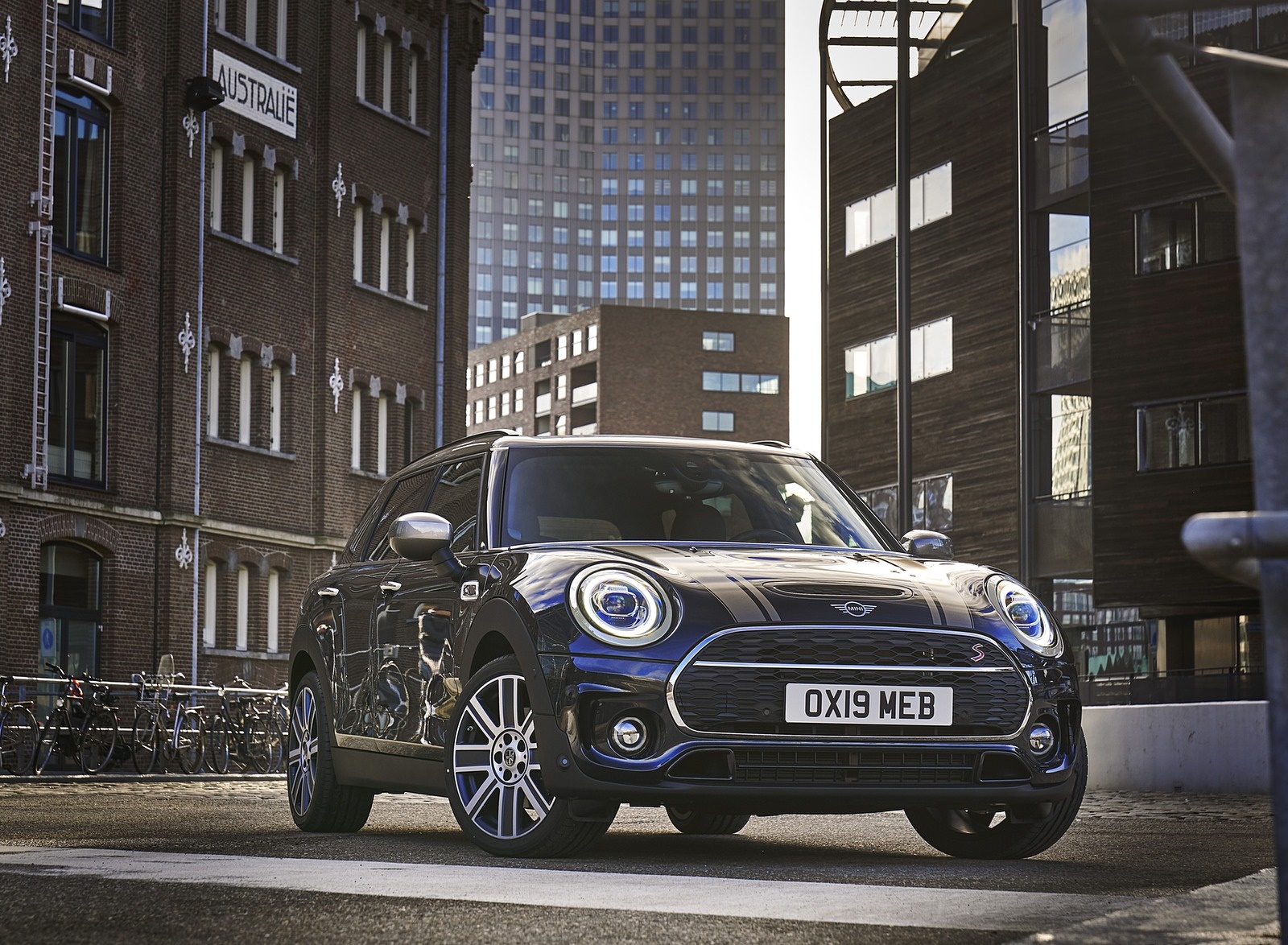 2020 Mini Clubman S Front Three-Quarter Wallpapers #48 of 114