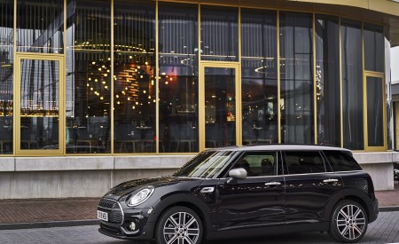 2020 Mini Clubman S Side Wallpapers 450x275 (57)