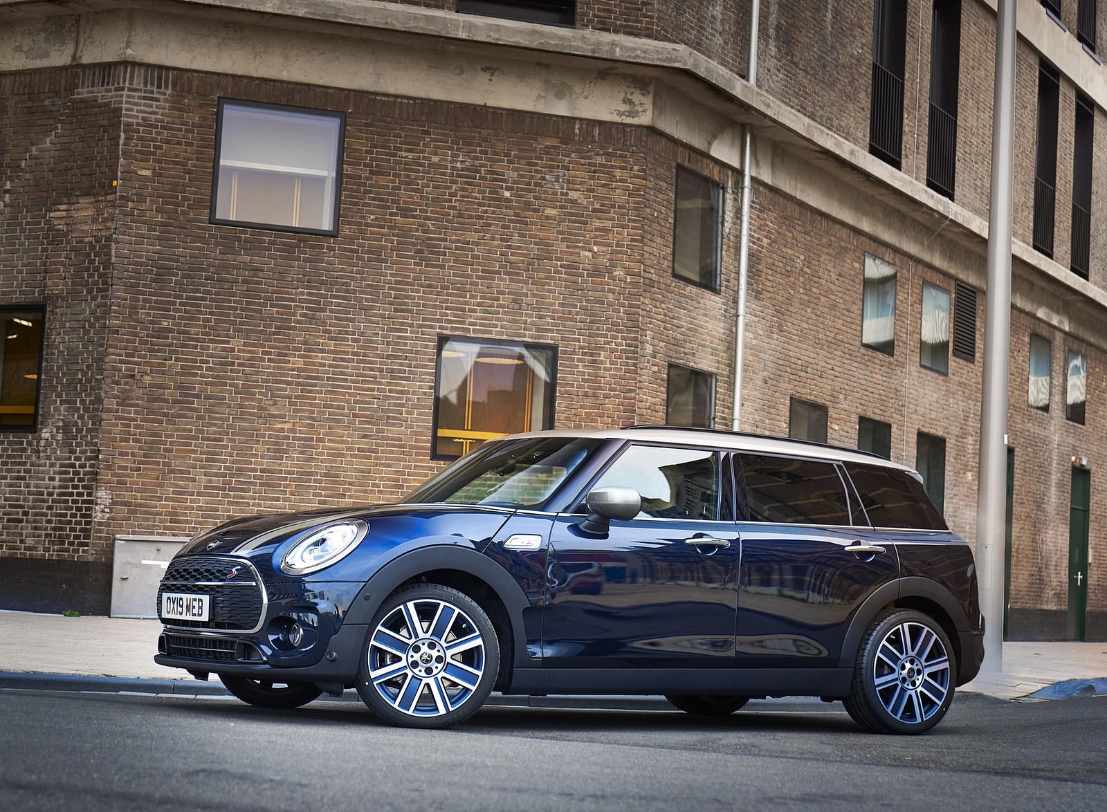 2020 Mini Clubman S Side Wallpapers #59 of 114
