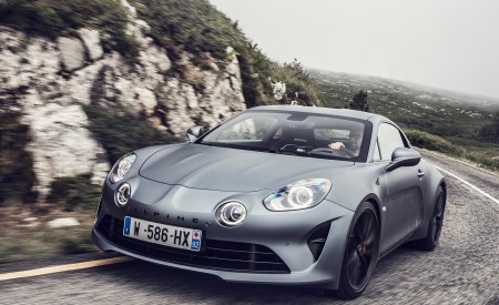 2020 Alpine A110S Front Three-Quarter Wallpapers 450x275 (2)
