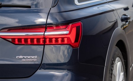 2020 Audi A6 allroad quattro (UK-Spec) Tail Light Wallpapers 450x275 (33)