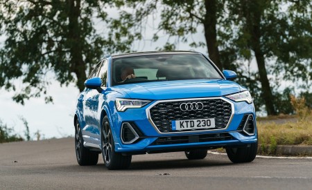 2020 Audi Q3 Sportback 45 TFSI quattro (UK-Spec) Front Three-Quarter Wallpapers 450x275 (24)