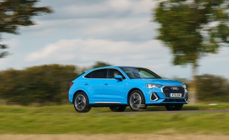 2020 Audi Q3 Sportback 45 TFSI quattro (UK-Spec) Front Three-Quarter Wallpapers 450x275 (13)