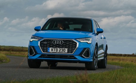 2020 Audi Q3 Sportback 45 TFSI quattro (UK-Spec) Front Wallpapers 450x275 (27)