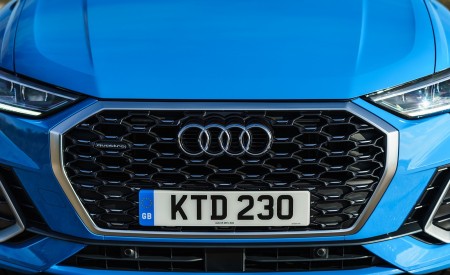 2020 Audi Q3 Sportback 45 TFSI quattro (UK-Spec) Grill Wallpapers 450x275 (64)