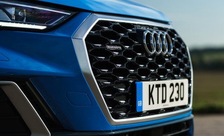 2020 Audi Q3 Sportback 45 TFSI quattro (UK-Spec) Grill Wallpapers 450x275 (63)