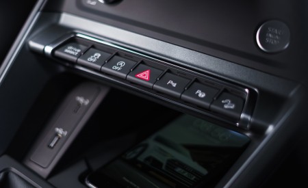 2020 Audi Q3 Sportback 45 TFSI quattro (UK-Spec) Interior Detail Wallpapers 450x275 (98)