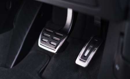 2020 Audi Q3 Sportback 45 TFSI quattro (UK-Spec) Pedals Wallpapers 450x275 (81)