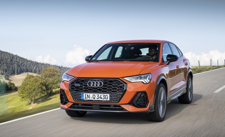 2020 Audi Q3 Sportback (Color: Pulse Orange) Front Three-Quarter Wallpapers 450x275 (215)