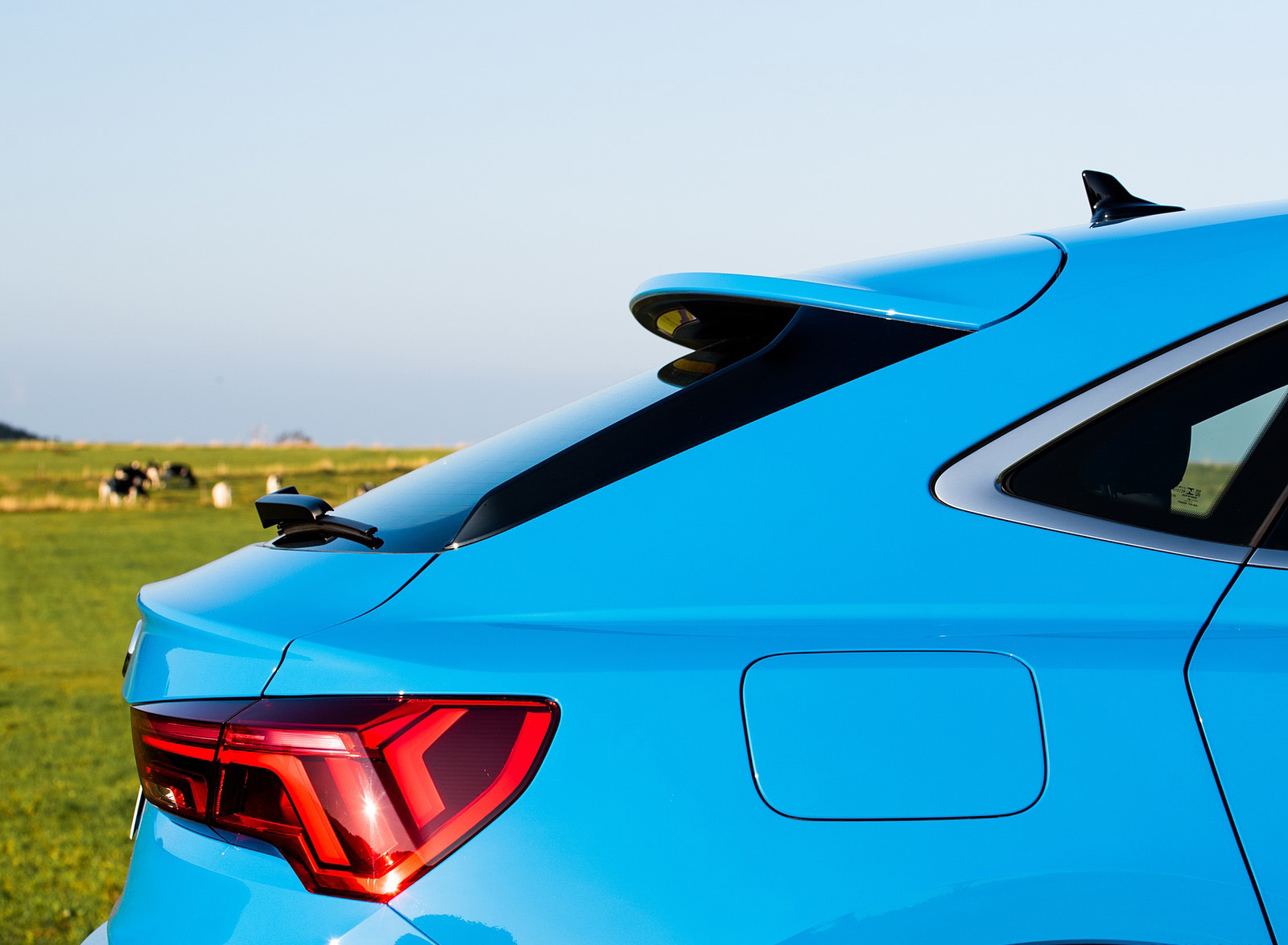 2020 Audi Q3 Sportback (Color: Turbo Blue) Detail Wallpapers #193 of 285