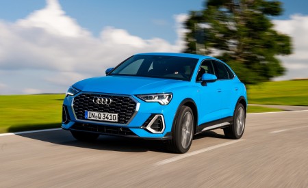 2020 Audi Q3 Sportback (Color: Turbo Blue) Front Three-Quarter Wallpapers 450x275 (174)