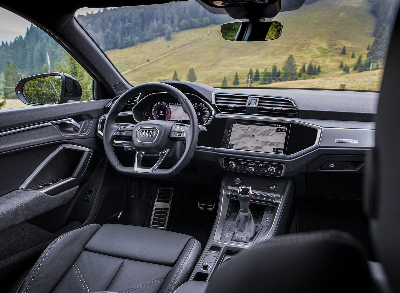 2020 Audi Q3 Sportback Interior Wallpapers #235 of 285