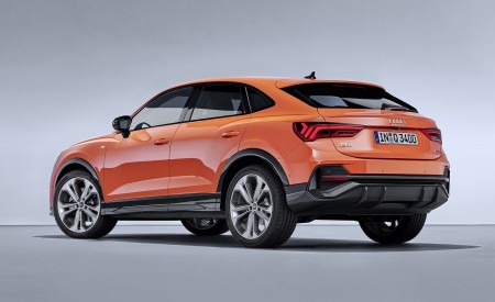 2020 Audi Q3 Sportback S line (Color: Pulse Orange) Rear Three-Quarter Wallpapers 450x275 (124)