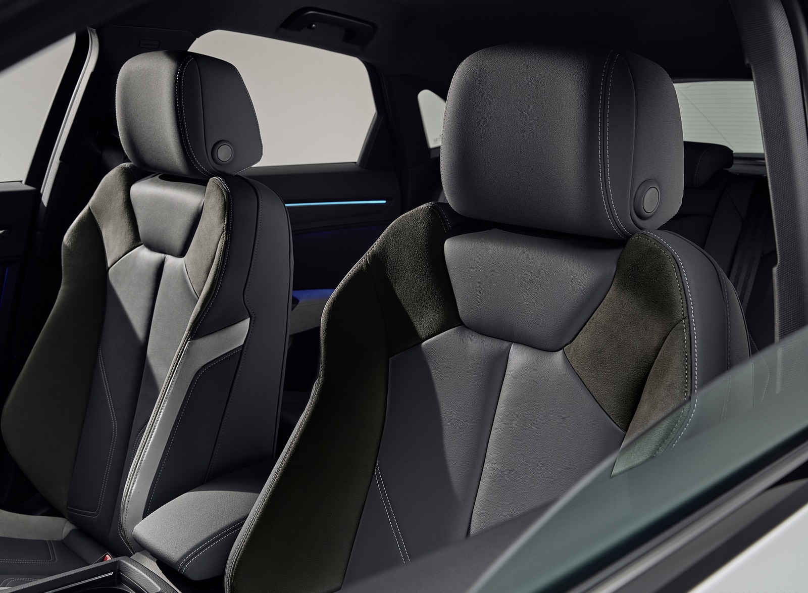 2020 Audi Q3 Sportback S line Interior Front Seats Wallpapers #164 of 285