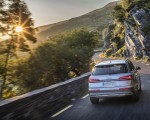 2020 Audi Q7 (Color: Florett Silver) Rear Wallpapers 150x120 (93)